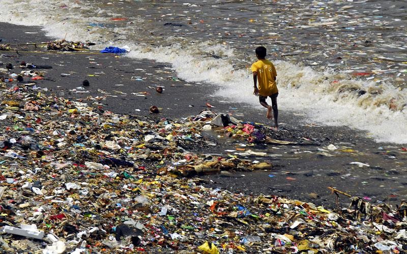 UN resolution on ocean plastic